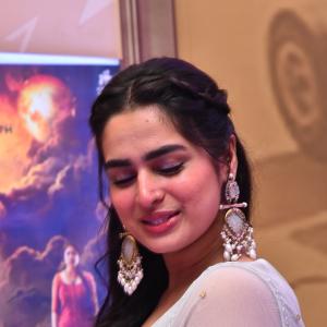 Actress Ayesha Khan Latest Photos