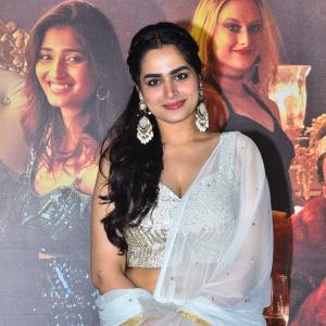 Actress Ayesha Khan Latest Photos