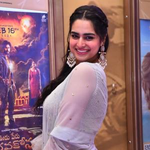 Actress Ayesha Khan Latest Photos