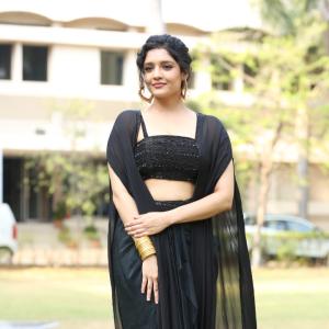 Actress Ritika Singh Latest Photos