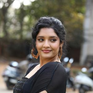 Actress Ritika Singh Latest Photos