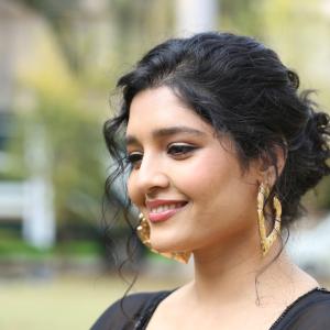 Actress Ritika Singh Latest Photos