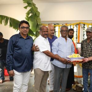 Thiragbadara Saami Movie Opening