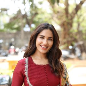 Actress Ruhani Sharma Latest Photos