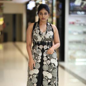Actress Anjali Latest Photos