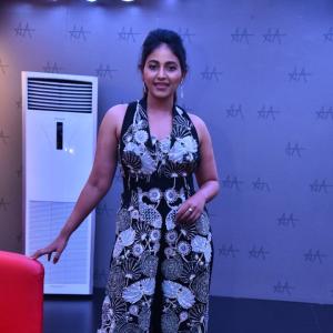 Actress Anjali Latest Photos