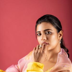 Actress Aishwarya Rajesh Latest Photos