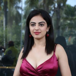 Actress Roshni Sahota Latest Photos