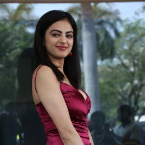 Actress Roshni Sahota Latest Photos