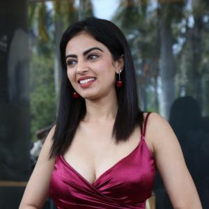 Actress Roshni Sahota Latest Photos