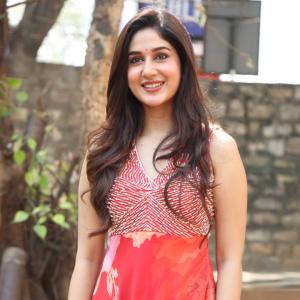 Actress Rabiya Khatoon Latest Photos