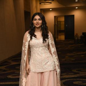 Actress Kayadu Lohar Photos