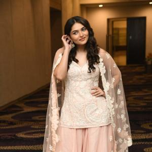 Actress Kayadu Lohar Photos