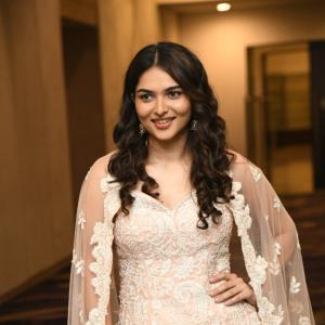 Actress Kayadu Lohar Photos