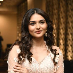 Actress Kayadu Lohar Photos