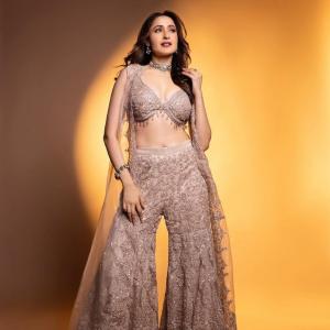 Actress Pragya Jaiswal Latest Photos