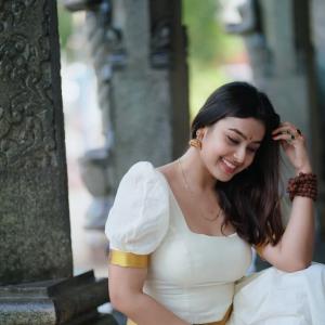 Actress Mokksha Latest Photos