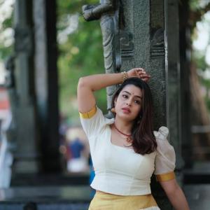 Actress Mokksha Latest Photos