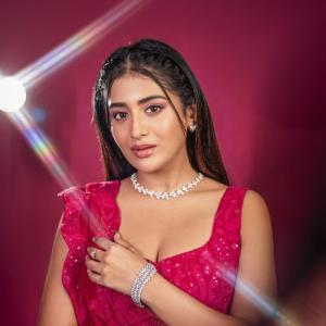 Actress Rashi Singh Latest Photos