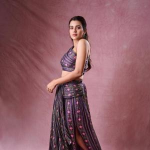 Actress Hebbah Patel Latest Photos