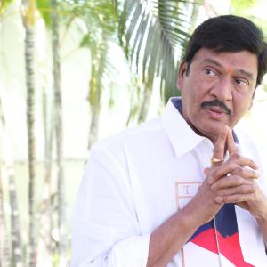 Actor RajendraPrasad Interview Photos @ RobinHood  Telugu Movie