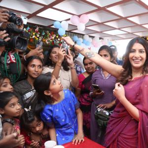 Varalakshmi Sarat Kumar Birthday Celebrations Photos