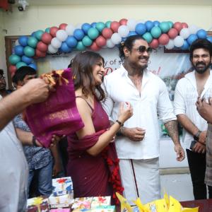 Varalakshmi Sarat Kumar Birthday Celebrations Photos