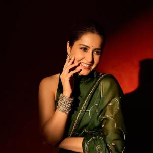 Actress Rashi Khanna Latest Photos