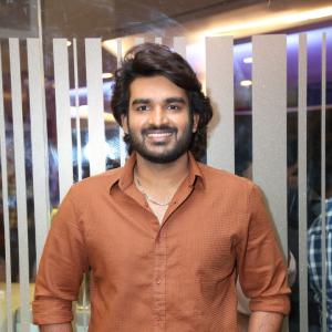 DilRuba  Latest Telugu Movie Teaser Launch: Stunning Photos