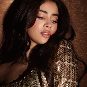 Actress Janhvi Kapoor Latest Photos