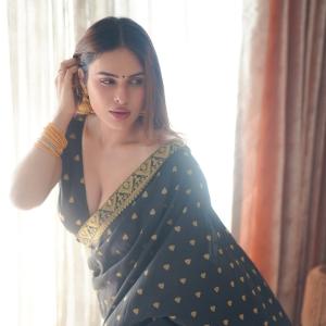Actress Neha Malik Latest Photos