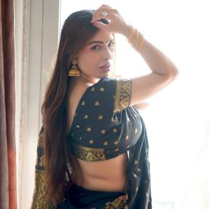 Actress Neha Malik Latest Photos