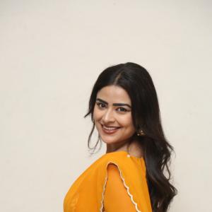 Actress Priyanka Sharma Latest Photos
