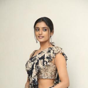 Actress Roopa Koduvayur Latest Photos