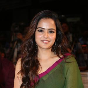 Actress Vaishnavi Chaitanya Latest Photos