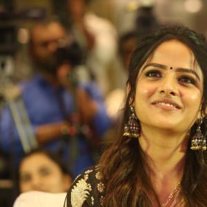 Actress Vaishnavi Chaitanya Latest Photos