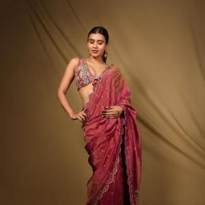 Actress Hebbah Patel Latest Photos