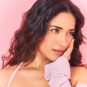 Actress Ruhani Sharma Latest Photos