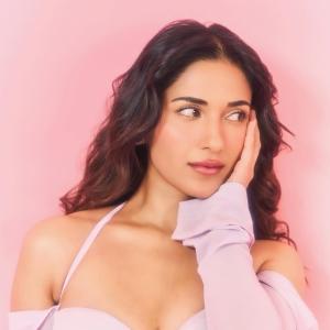 Actress Ruhani Sharma Latest Photos