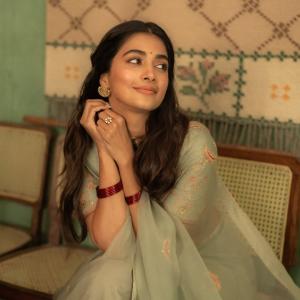 Actress Pooja Hegde Latest Photos