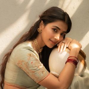Actress Pooja Hegde Latest Photos