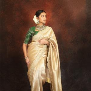 Actress Anupama Parameswaran Latest Photos