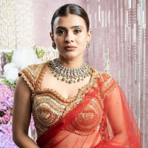 Actress Hebbah Patel Latest Photos