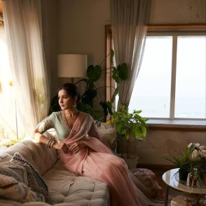 Actress Raashi Khanna Radiates Elegance in Pastel Saree Look