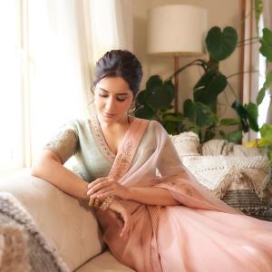 Actress Raashi Khanna Radiates Elegance in Pastel Saree Look