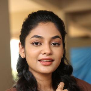 Actress Ivana Spotted in Effortless Casual Look – Latest Photos