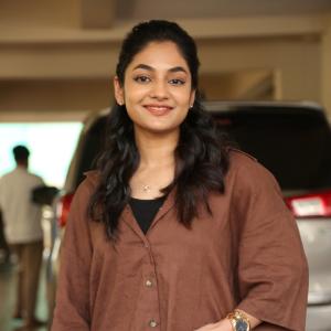 Actress Ivana Spotted in Effortless Casual Look – Latest Photos