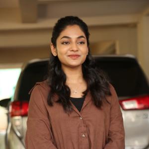 Actress Ivana Spotted in Effortless Casual Look – Latest Photos