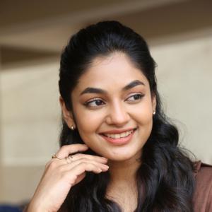 Actress Ivana Spotted in Effortless Casual Look – Latest Photos