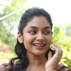 Actress Ivana Spotted in Effortless Casual Look – Latest Photos